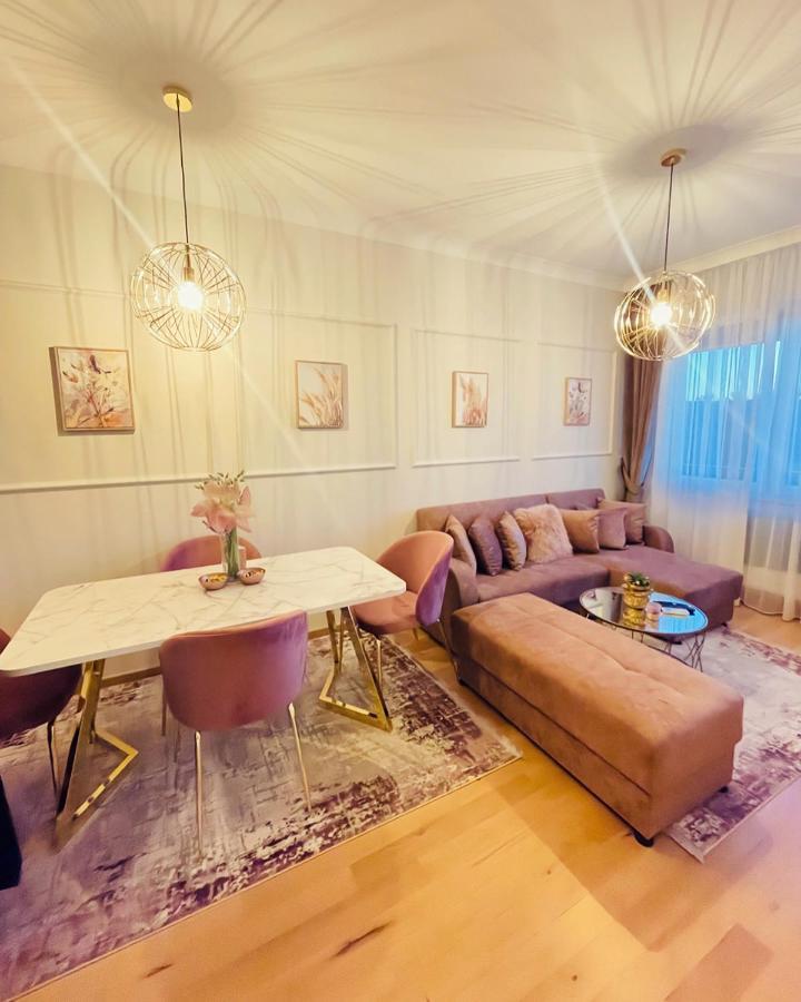 Stan Na Dan "Apartman Purple" Apartment Banja Luka Exterior photo